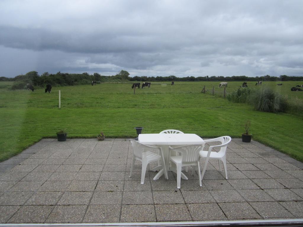 Vila Greenfields Farmhouse Ballylongford Pokoj fotografie